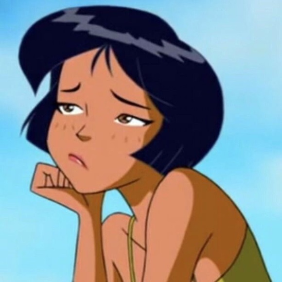 Meet your Posher, Kayla - Picture 1 of 1